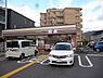 周辺：セブンイレブン京都竹鼻堂ノ前店まで175m