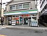周辺：ファミリーマート桃山御香宮前店まで265m