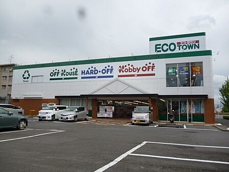 ホビーオフ宇治大久保店まで588m