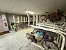 その他：【駐輪場】屋内の駐輪場で雨・雪も安心して駐輪して頂けます。