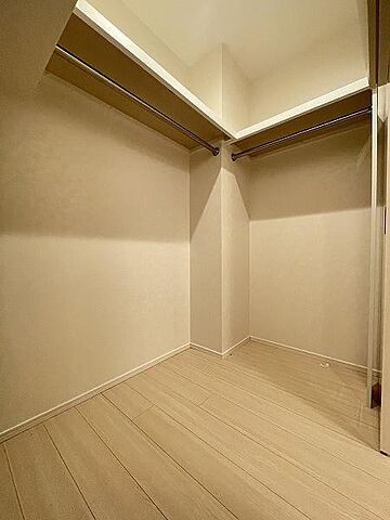 収納 トワイズ成城 1階/-