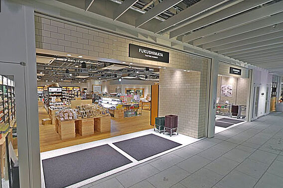 福島屋六本木店...