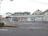周辺：ファミリーマート富田林津々山台店まで302m
