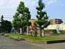 周辺：潮田公園まで470m、テニスコート、野球場、遊具広場、コミュニティハウスなど、年間を通して利用できる施設が多々あり、夏にはプールも開放します。