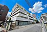 その他：《外観》　豊かな光が照らすこの場所は、たわいもない会話を楽しみ、ゆったりとした時間を過ごす場所。家族の日常が刻まれる大切な空間です。