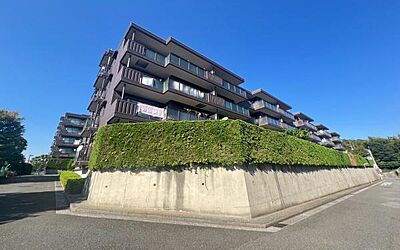 外観:《外観》ここから一つ一つ思い出を紡いでいく。マイホームはいつも家族の歴史とともにあります。 外観:《外観》ここから一つ一つ思い出を紡いでいく。マイホームはいつも家族の歴史とともにあります。