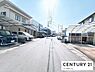 その他：住宅が整然と並ぶエリアで、落ち着いた街並みが広がります