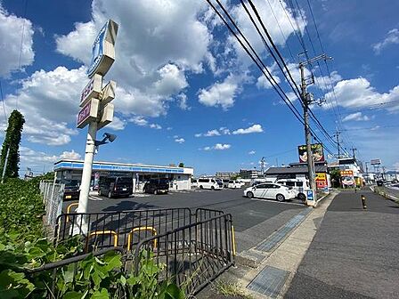 ローソン国道膳所店まで320m、24時間営業