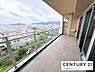 バルコニー：【バルコニー】日当たりの良い広々したバルコニーで洗濯物も楽ちん！