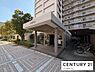 エントランス：マンション入り口のアプローチ部分です。