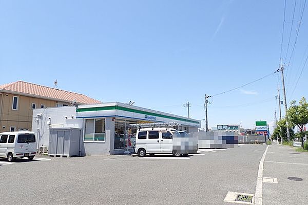 画像28:ファミリーマート 堺鳳西町二丁店まで884m