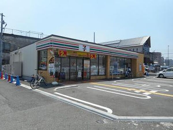 画像24:セブンイレブン和泉府中駅西店まで210m
