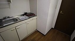 ワーク第2マンション 4階1Kのリビング/ダイニング