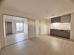 ＣＡＳＡ　ＣＡＬＭＡ菱木 3階2LDKのリビング/ダイニング