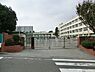 周辺：横浜市立中沢小学校まで1383m、学校教育目標ひびき合いを大切にします。