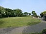 周辺：本牧山頂公園まで1224m、山手駅の東の高台に広がる広大な敷地の公園です。ドッグランやバーベキュー設備もあり休日は多くの人で賑わっています。