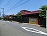 周辺：キッズビレッジつくし保育園まで397m、園舎のデザインは秘密基地のよう。開放的な空間で園児の笑顔がはじけます。