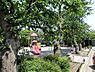 周辺：森六丁目公園まで228m、木々の木漏れ日の下で、涼を取る事も出来ます。見通しの良い公園ですので、お子様を安心して遊ばせられます。