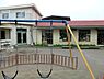 周辺：子供の園幼稚園まで544m、教育の質にこだわりを持っていて、造形の時間でも絵や粘土だけでなく染物をしたり陶芸をしたり様々な授業が行われています。
