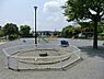 周辺：桂台第二公園まで273m、遊具は小さめの滑り台、ブランコ、お砂場、ドーム型ジャングルジム、高さが三段階ある鉄棒があります。