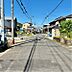 その他：南前面道路から外観を見るとこんな感じ。