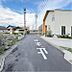 その他：東前面道路から外観を見るとこんな感じ。