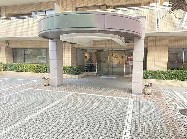 エントランスを拡大表示