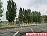 周辺：松戸市立河原塚小学校まで880m、徒歩約11分お子様の通学も安心ですね