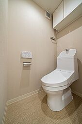 [トイレ] シンプルで使いやすいトイレです。