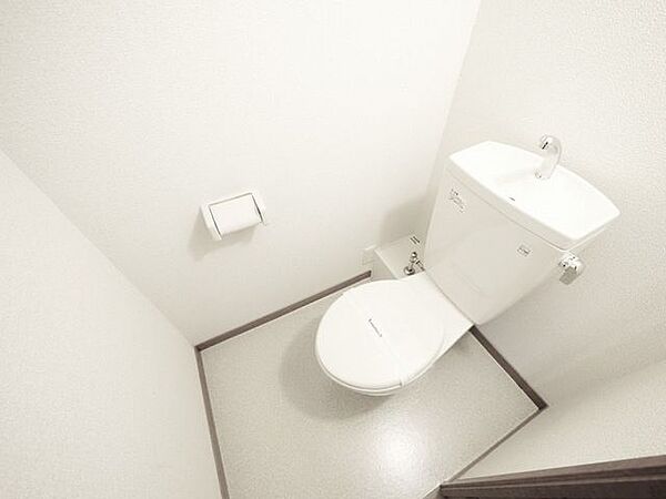 埼玉県桶川市末広 賃貸マンション 1階 トイレ