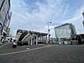 周辺：湘南台駅(小田急 江ノ島線)まで1508m、小田急江ノ島線、相鉄いずみ野線、横浜市営地下鉄ブルーラインの三路線が利用できます。