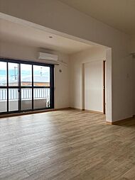 ファミール伊藤 2階2LDKのリビング/ダイニング