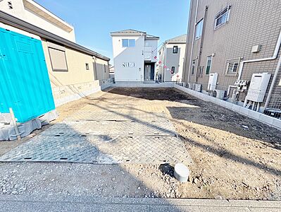 外観：宮原駅徒歩15分の立地。8m公道に面したデザイン住宅です。(令和6年12月 撮影)