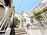 外観：流行に左右されず、将来にわたって価値が継続する上質な佇まい。