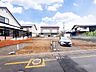 外観：小学校まで徒歩6分でお子様の通学も安心です。(令和8年5月 撮影)