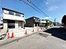 外観：街並み全体を融合させることで、より高いステータスの演出が可能。(令和8年9月撮影)