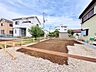 外観：居室としても多目的に利用できるサービスルーム付き。(令和8年6月 撮影)
