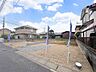 外観：小・中学校まで徒歩10分以内でお子様の通学も安心です。(令和8年8月撮影)