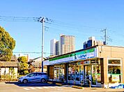ファミリーマートさいたま沼影一丁目店まで約550m