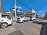 外観：前面道路含む現地