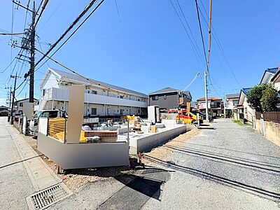 外観:東大宮駅まで徒歩20分の南東角地。この場所から、さまざまな思い出が生まれます。(令和8年9月撮影) 外観:東大宮駅まで徒歩20分の南東角地。この場所から、さまざまな思い出が生まれます。(令和8年9月撮影)