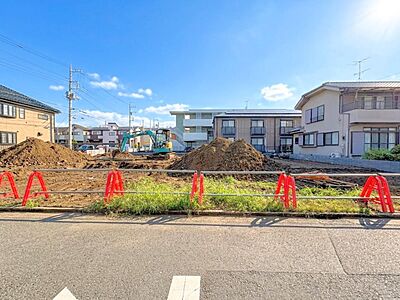外観:建築条件はございません。お好きなハウスメーカーで建築可能です。 外観:建築条件はございません。お好きなハウスメーカーで建築可能です。