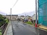外観：前面道路含む現地