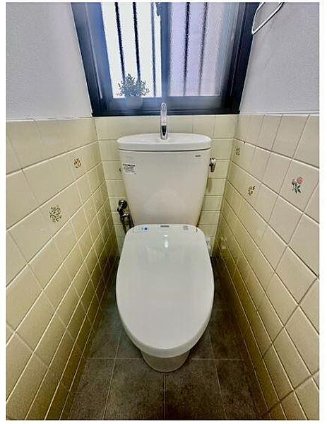 トイレを拡大表示