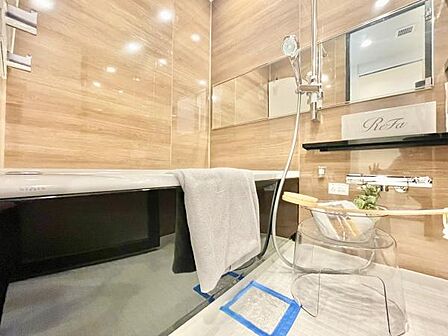 ユニットバスももちろん新規リノベーション済。追い炊き機能、浴室乾燥機付きです。