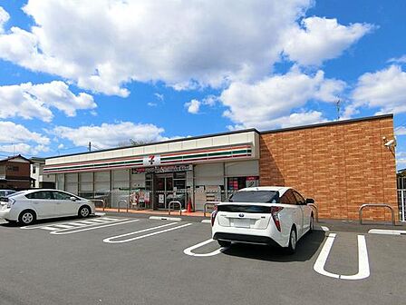 セブンイレブン千葉小深町店まで449m