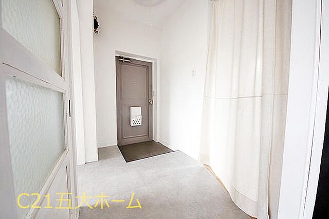 玄関 小金原住宅1号棟 4階/-