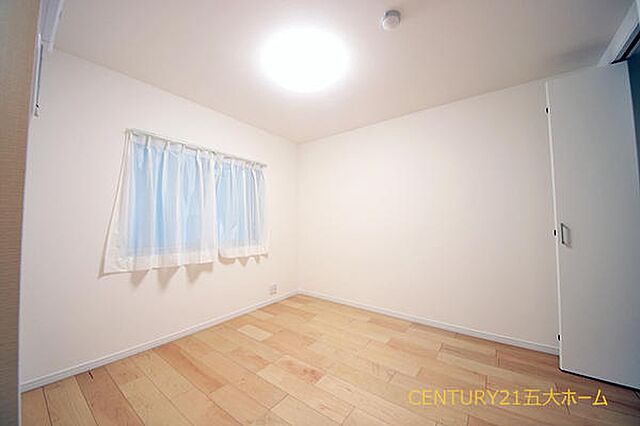 室内 ピアコート六実 4階/-