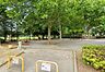 周辺：横須賀中央公園まで580m