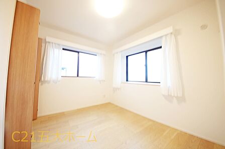 物件のご提案から現地へのご案内、ご契約まで、業務に精通したスタッフが対応させて頂きます。お気軽にご相談ください。